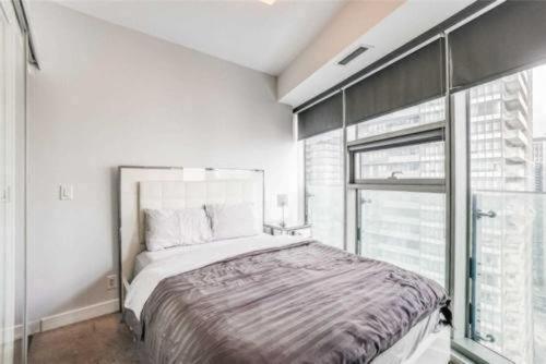 Downtown Suites Toronto Exterior foto